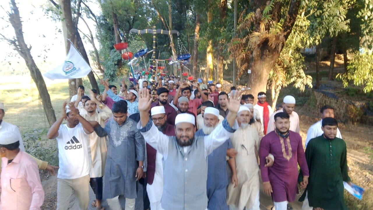 হারবাংয়ে গণসংযোগে আব্দুল্লাহ আল ফারুক